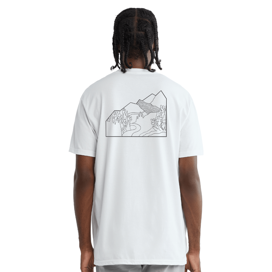 Näak Gear & Accessories C'est Beau™ T-Shirt