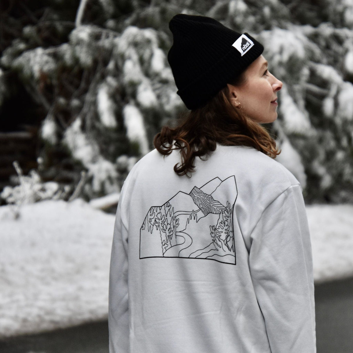 Näak Gear &amp; Accessories Gear &amp; Accessories | C&#39;est Beau™ Crewneck