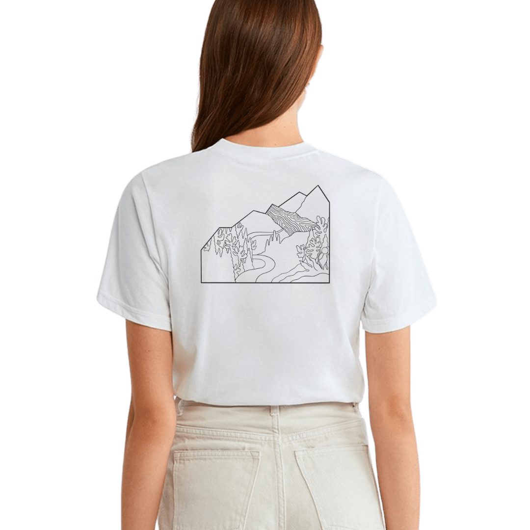 Näak Gear & Accessories Gear & Accessories | C'est Beau™ T-Shirt